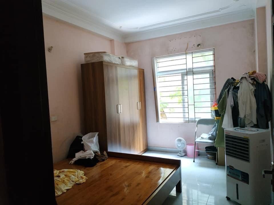Bán nhà 4 tầng Nguyễn Trãi, trung tâm quận Thanh Xuân chỉ 2.5 tỷ.